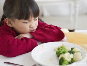 Mi hijo se rehúsa a comer