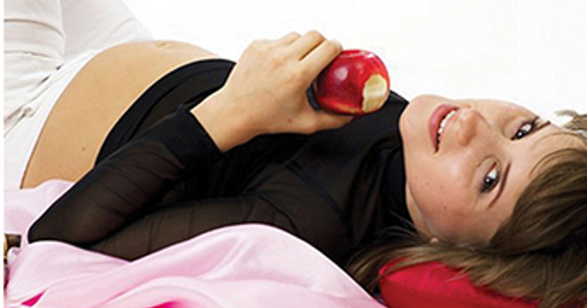 Por qué no deberías comer la fruta ya cortada durante el embarazo